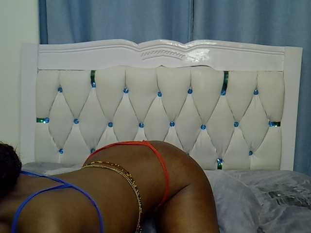 Prettyxoxo live cam on BongaCams