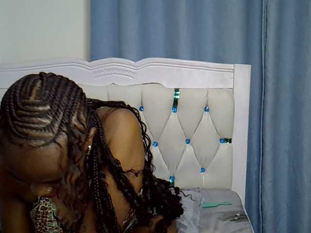Prettyxoxo live cam on BongaCams