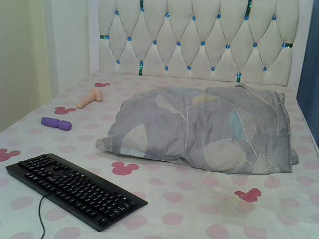 Prettyxoxo live cam on BongaCams