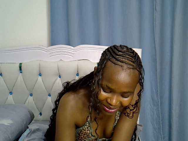 Prettyxoxo live cam on BongaCams