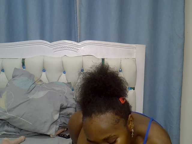 Prettyxoxo live cam on BongaCams