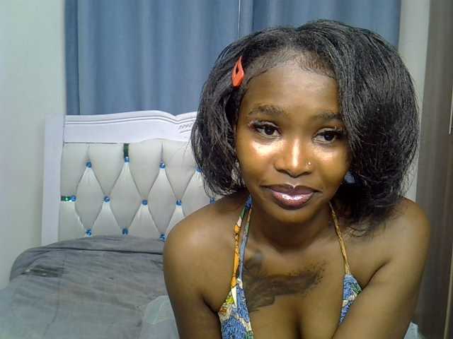 Prettyxoxo live webcam show
