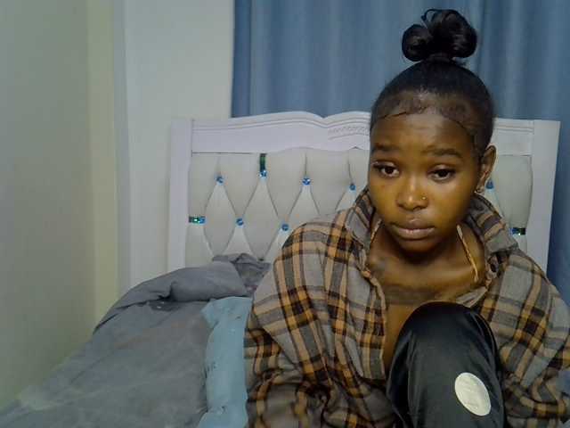 Prettyxoxo live cam on BongaCams