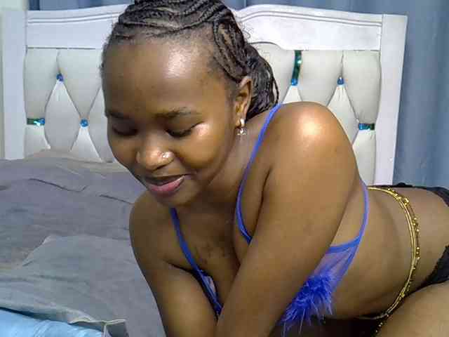 Prettyxoxo webcam