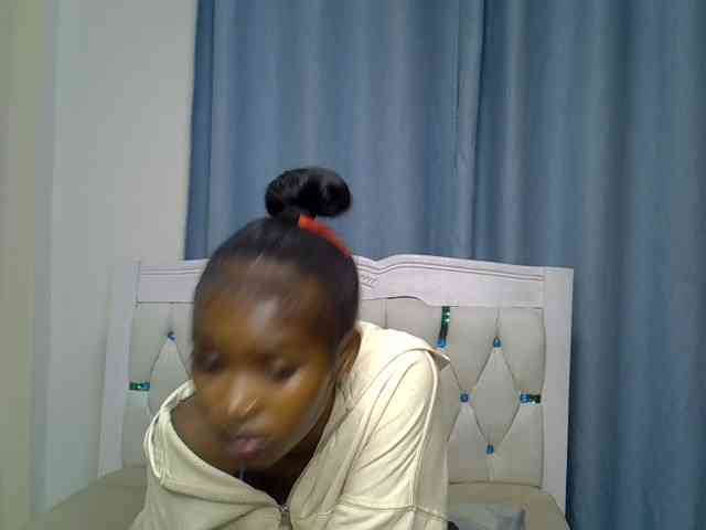 Prettyxoxo webcam