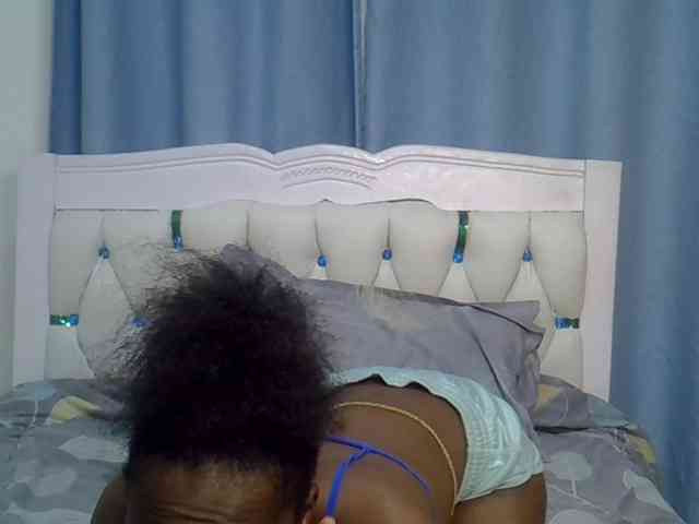 Prettyxoxo webcam