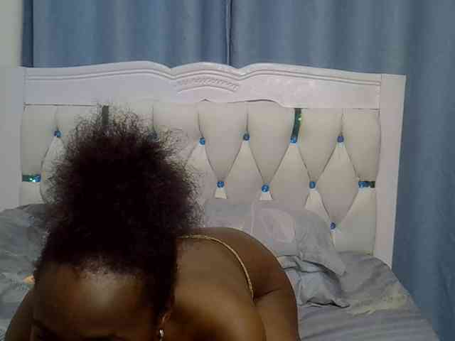 Prettyxoxo webcam