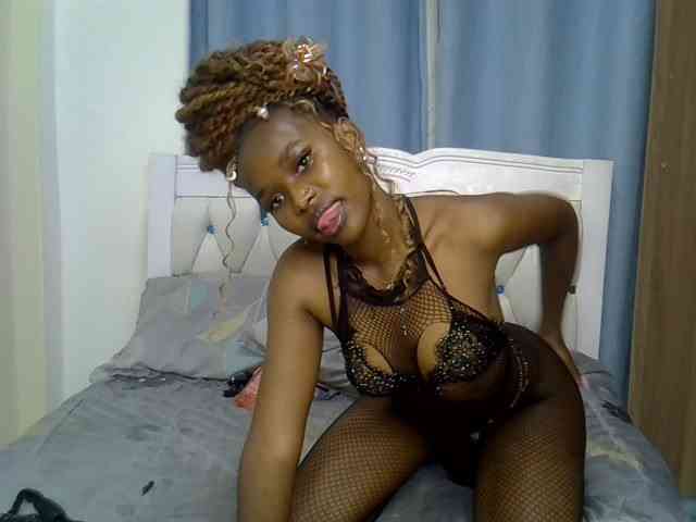 Prettyxoxo webcam
