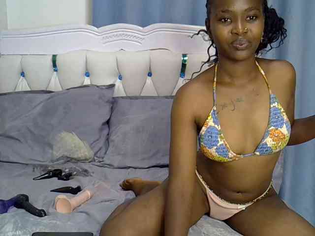 Prettyxoxo webcam