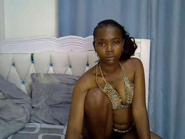 Prettyxoxo webcam