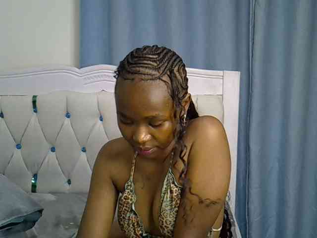 Prettyxoxo webcam