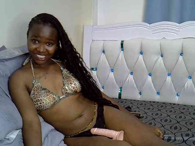 Prettyxoxo webcam