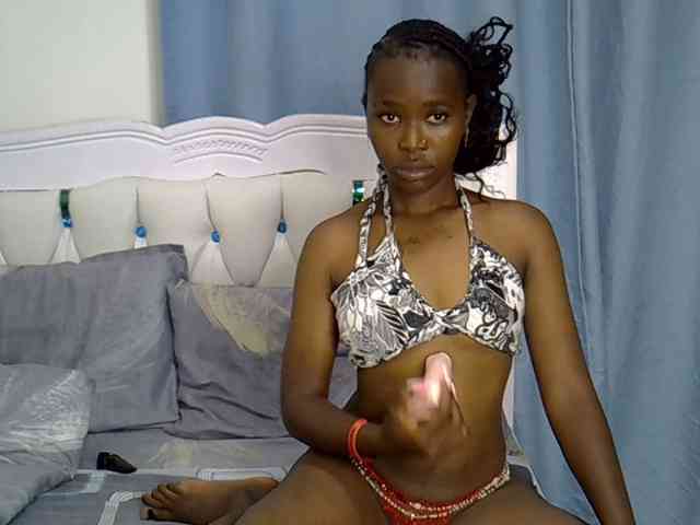 Prettyxoxo webcam