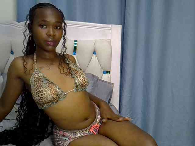 Prettyxoxo webcam