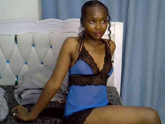 Prettyxoxo webcam