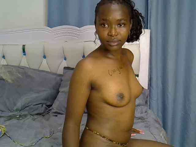 Prettyxoxo webcam
