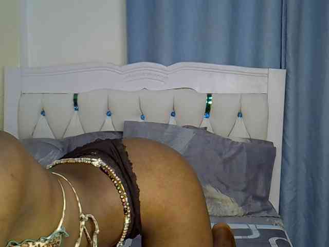 Prettyxoxo webcam