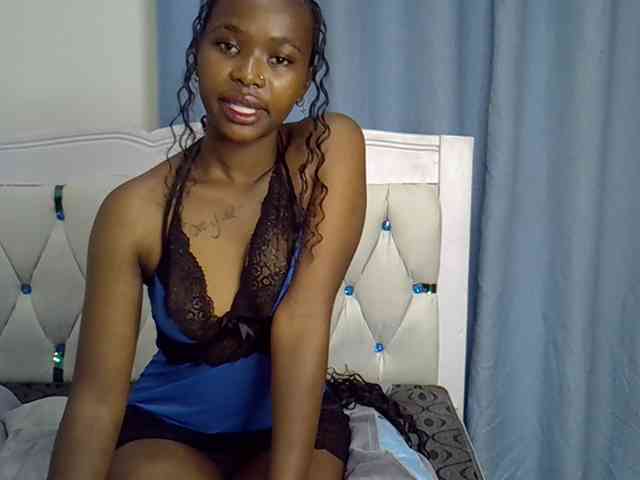 Prettyxoxo webcam