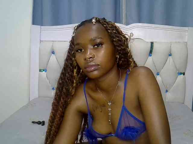 Prettyxoxo webcam