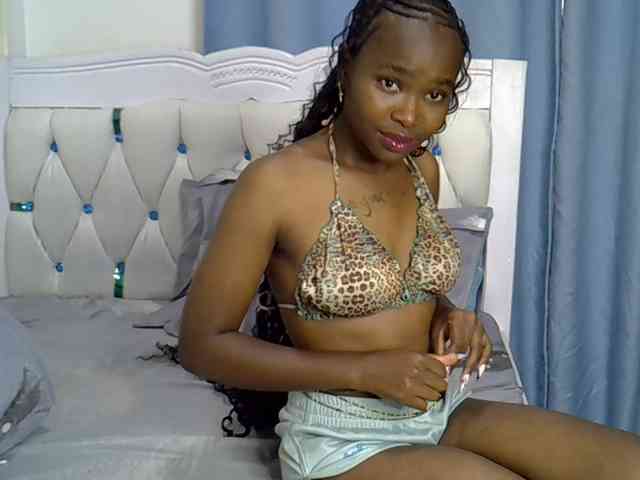 Prettyxoxo webcam