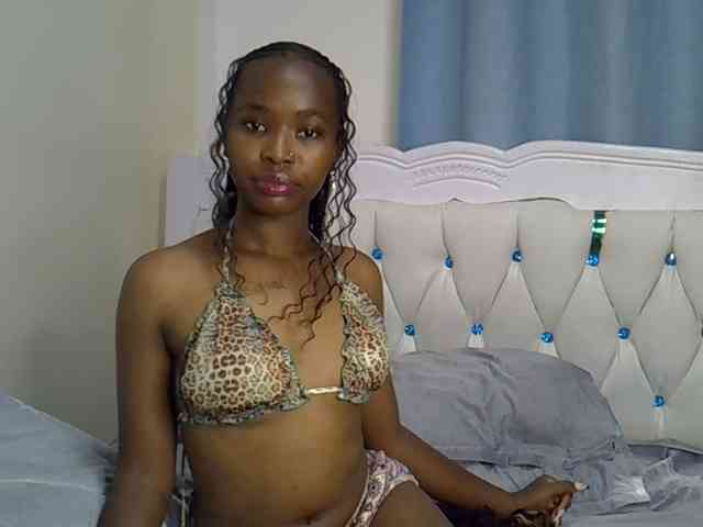 Prettyxoxo webcam