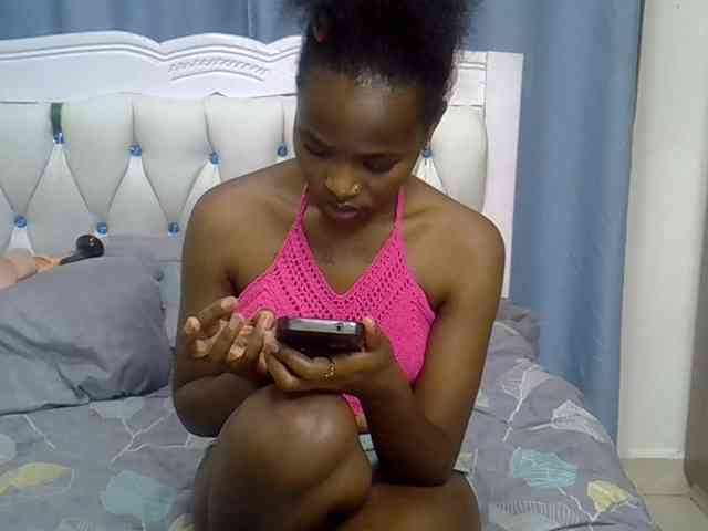 Prettyxoxo webcam