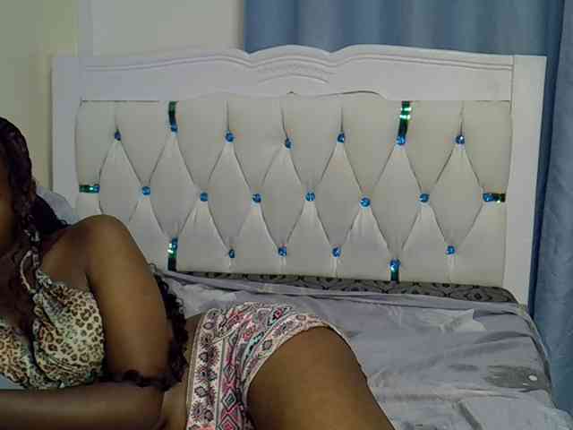 Prettyxoxo webcam