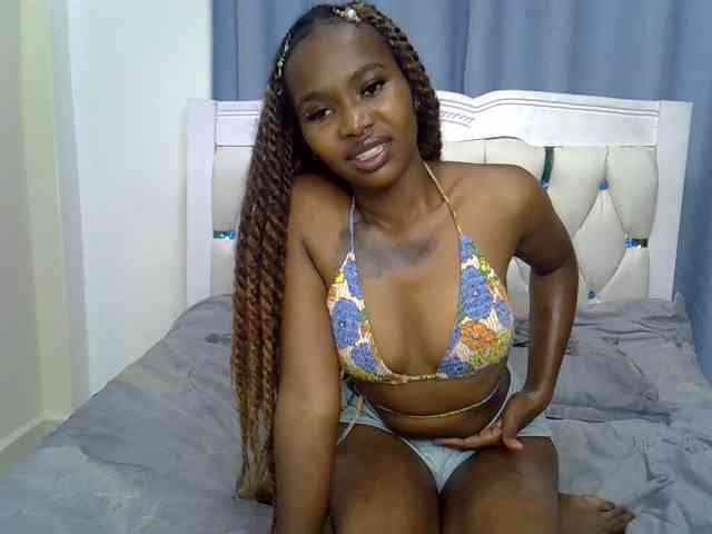 Prettyxoxo webcam