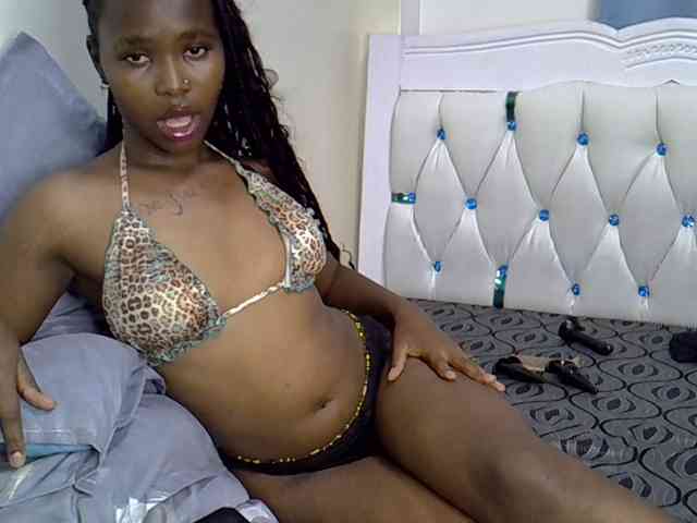 Prettyxoxo webcam