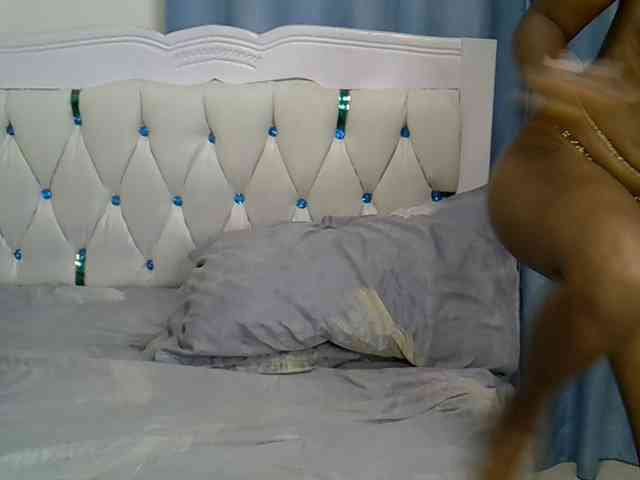 Prettyxoxo webcam