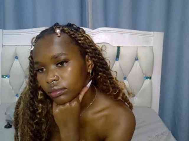 Prettyxoxo webcam
