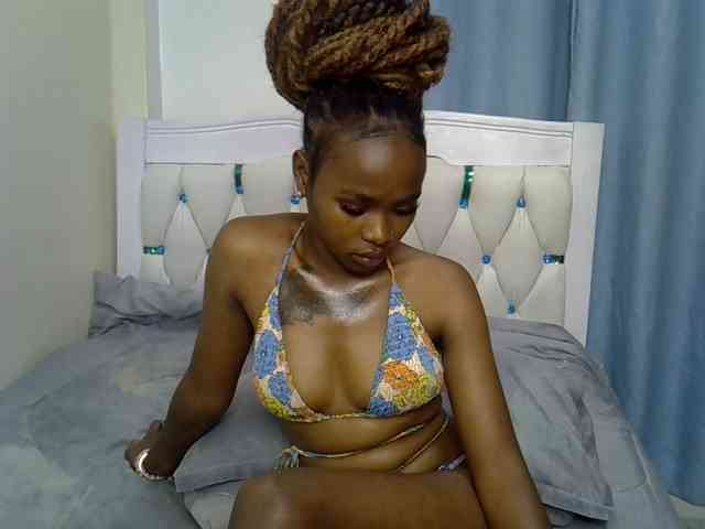 Prettyxoxo webcam
