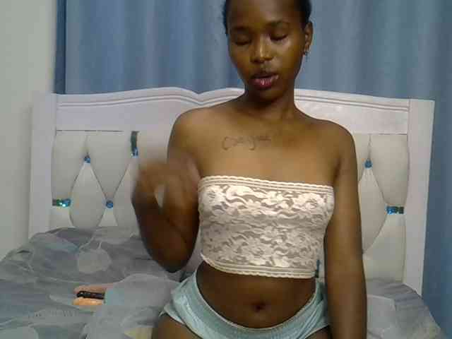 Prettyxoxo webcam