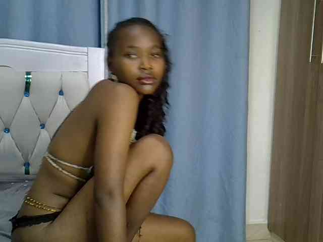 Prettyxoxo webcam