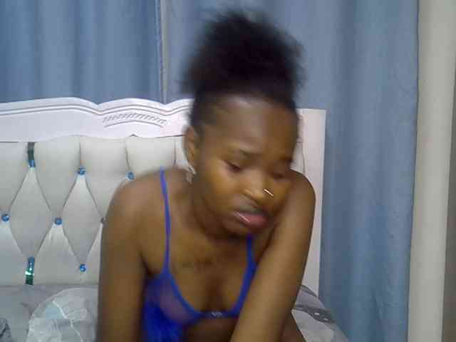 Prettyxoxo webcam