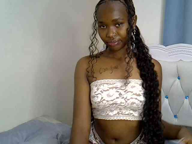 Prettyxoxo webcam