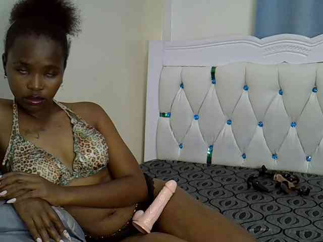 Prettyxoxo webcam