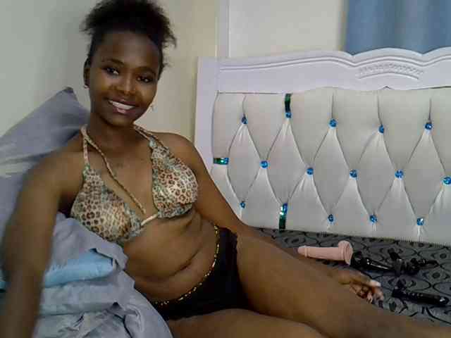 Prettyxoxo webcam