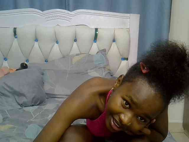 Prettyxoxo webcam