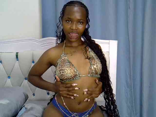 Prettyxoxo webcam