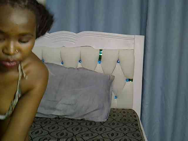 Prettyxoxo webcam