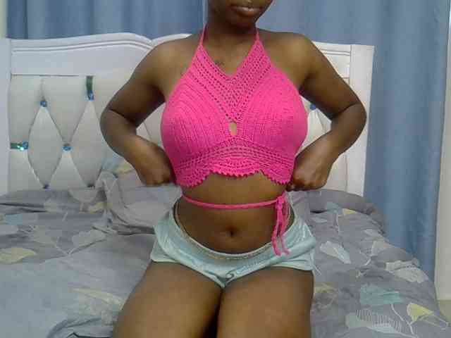 Prettyxoxo webcam