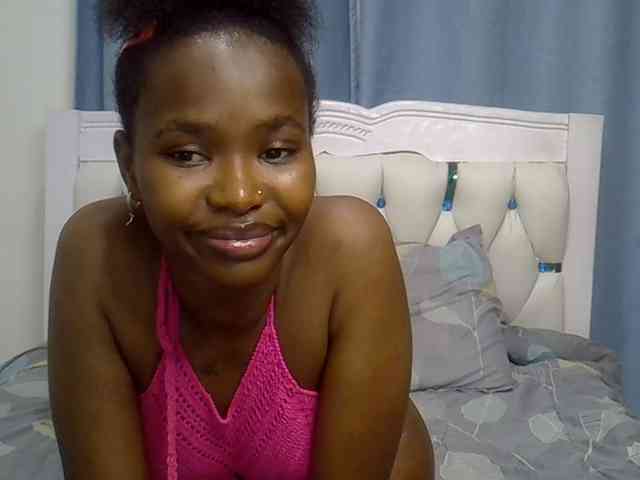 Prettyxoxo webcam