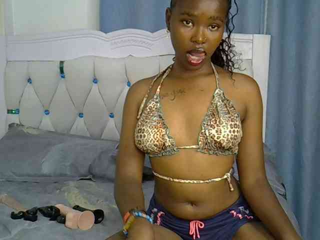 Prettyxoxo webcam