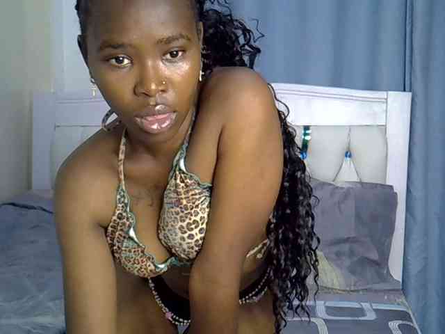 Prettyxoxo webcam