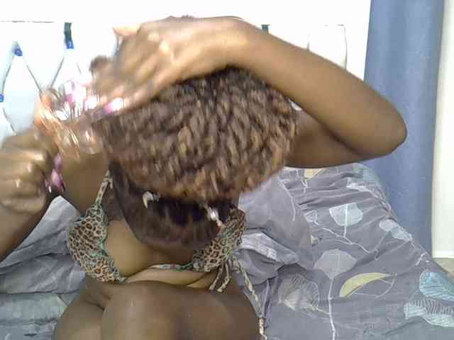 Prettyxoxo webcam