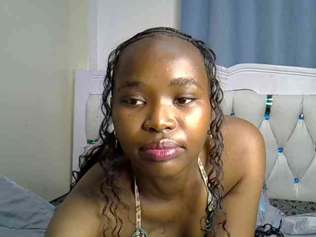 Prettyxoxo webcam