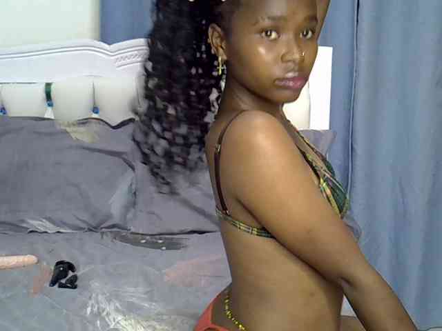 Prettyxoxo webcam