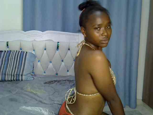 Prettyxoxo webcam