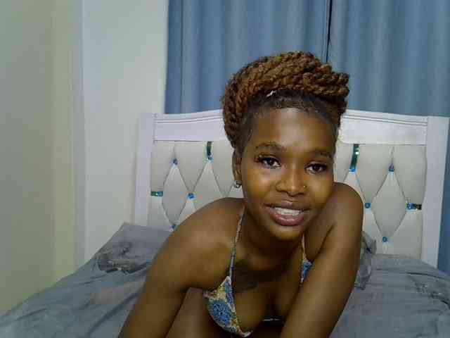 Prettyxoxo webcam